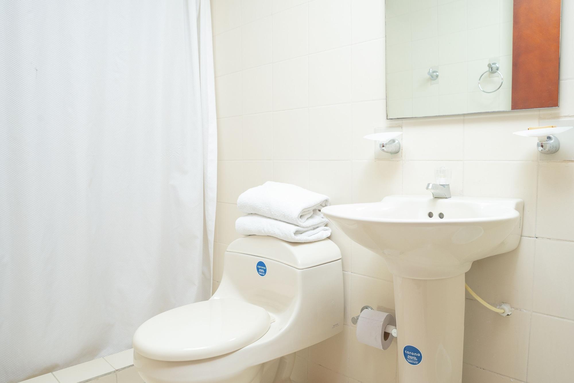 Ayenda 1313 Barahona 72 Hotel บาร์รังกีญา ภายนอก รูปภาพ