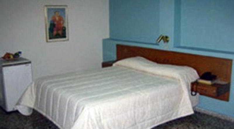 Ayenda 1313 Barahona 72 Hotel บาร์รังกีญา ภายนอก รูปภาพ