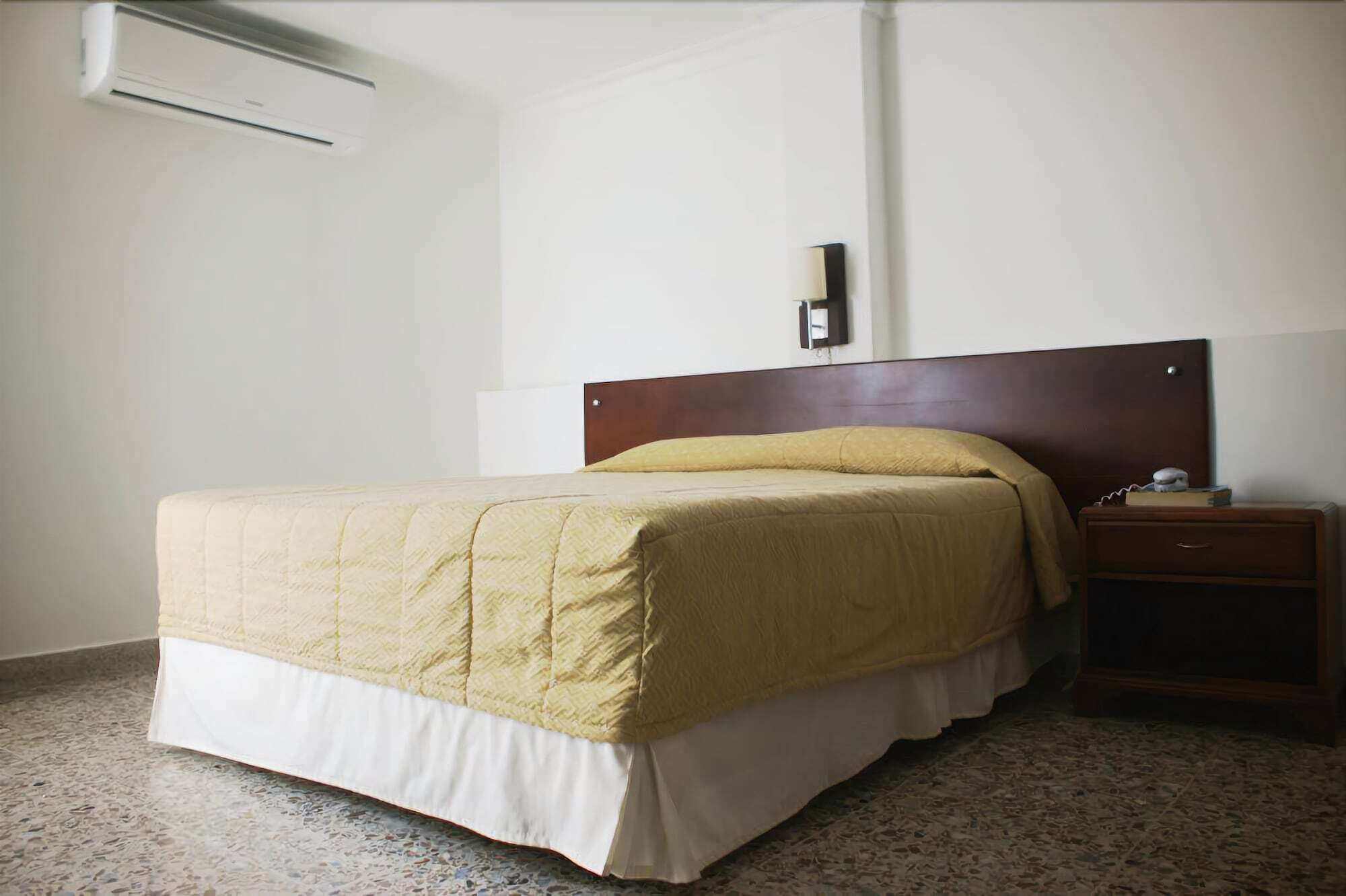 Ayenda 1313 Barahona 72 Hotel บาร์รังกีญา ภายนอก รูปภาพ